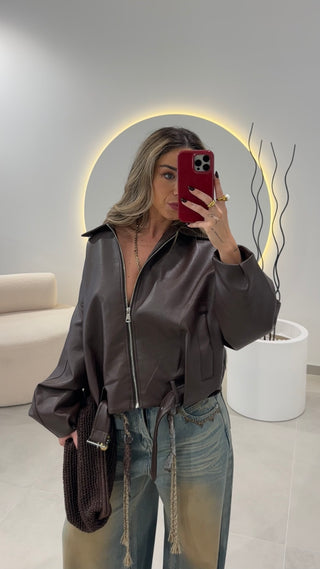 Wide Leg Jeans with Belt