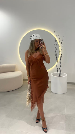 Vestido Lace Assimétrico
