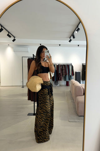 Oversized Zebra Jeans