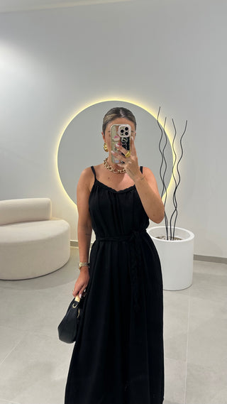 Vestido Preto Cinto Trançado