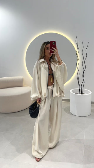 Cream Loose Set