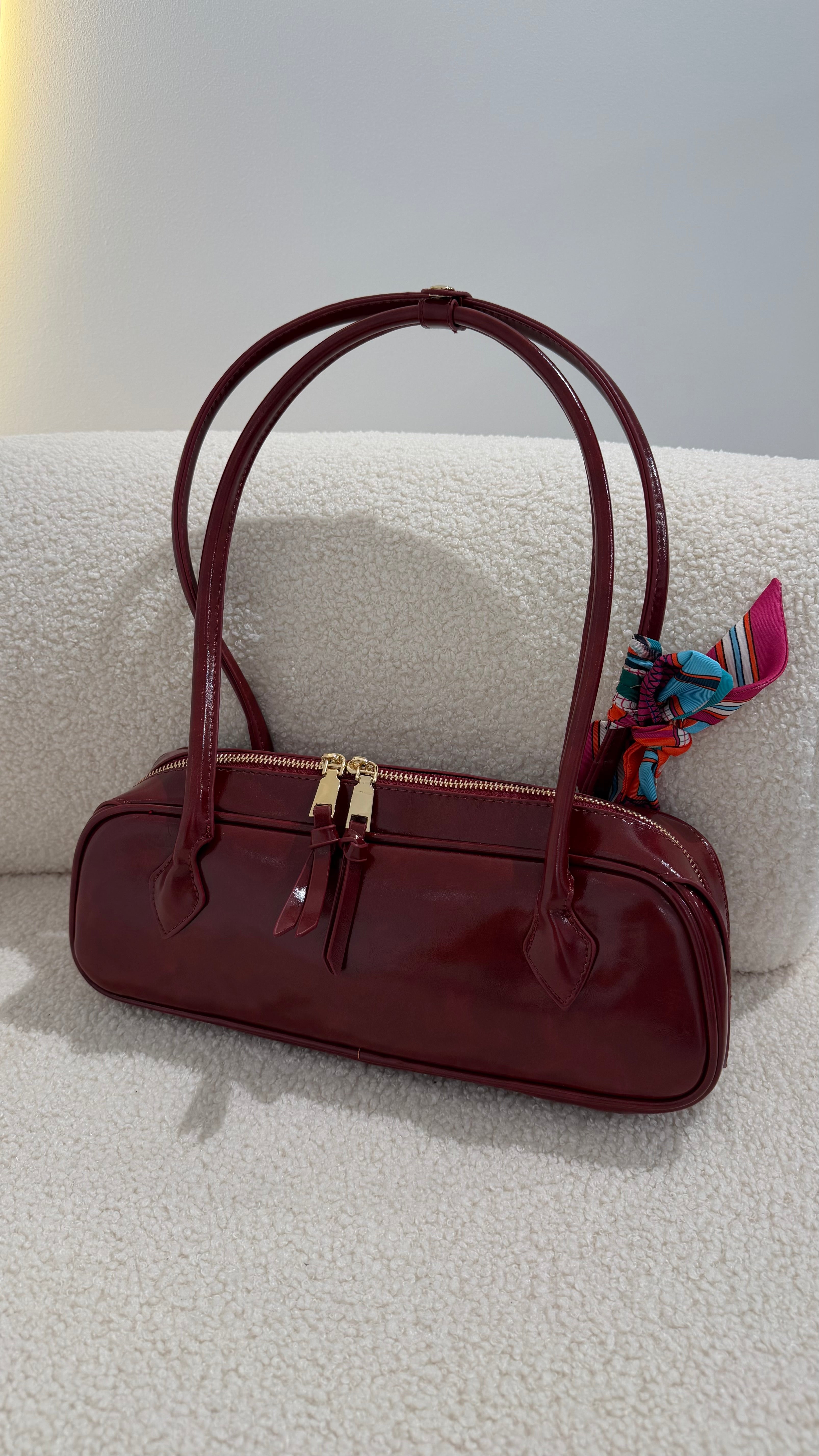 Bag with Scarf Bordeaux