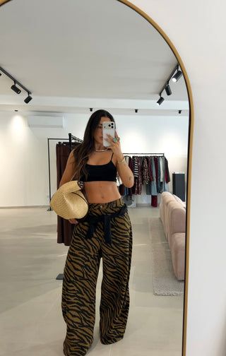Oversized Zebra Jeans