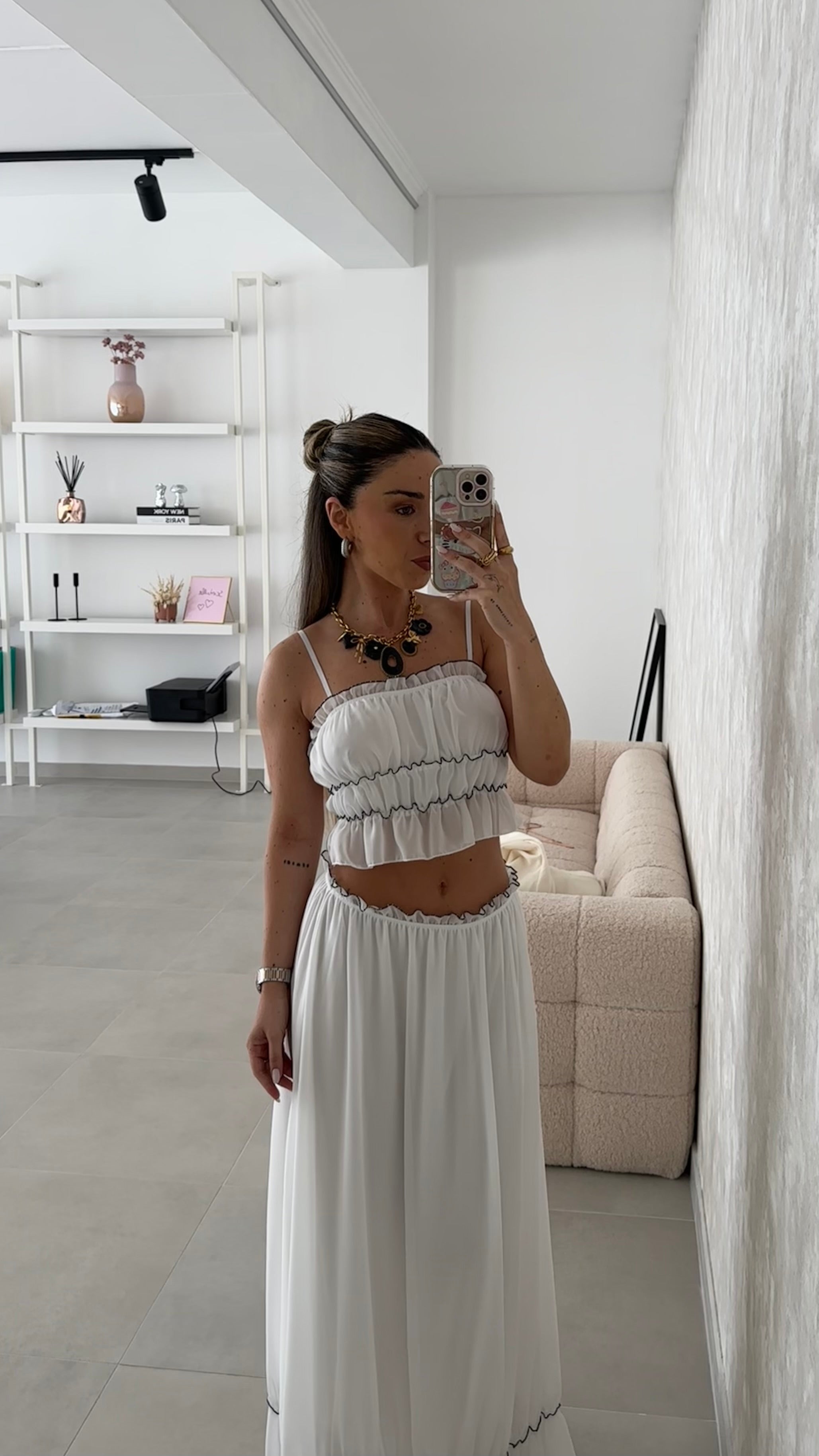 Conjunto Branco Contrastes