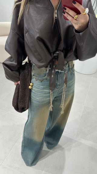 Wide Leg Jeans with Belt