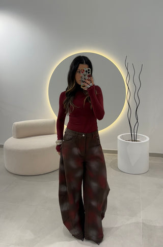 Brown Balloon Jeans With Print