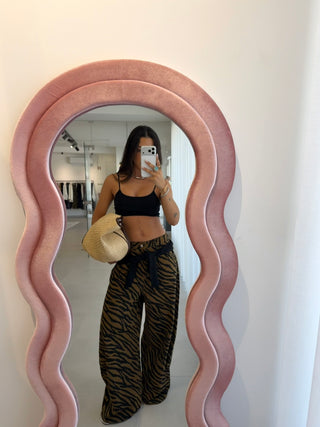 Oversized Zebra Jeans