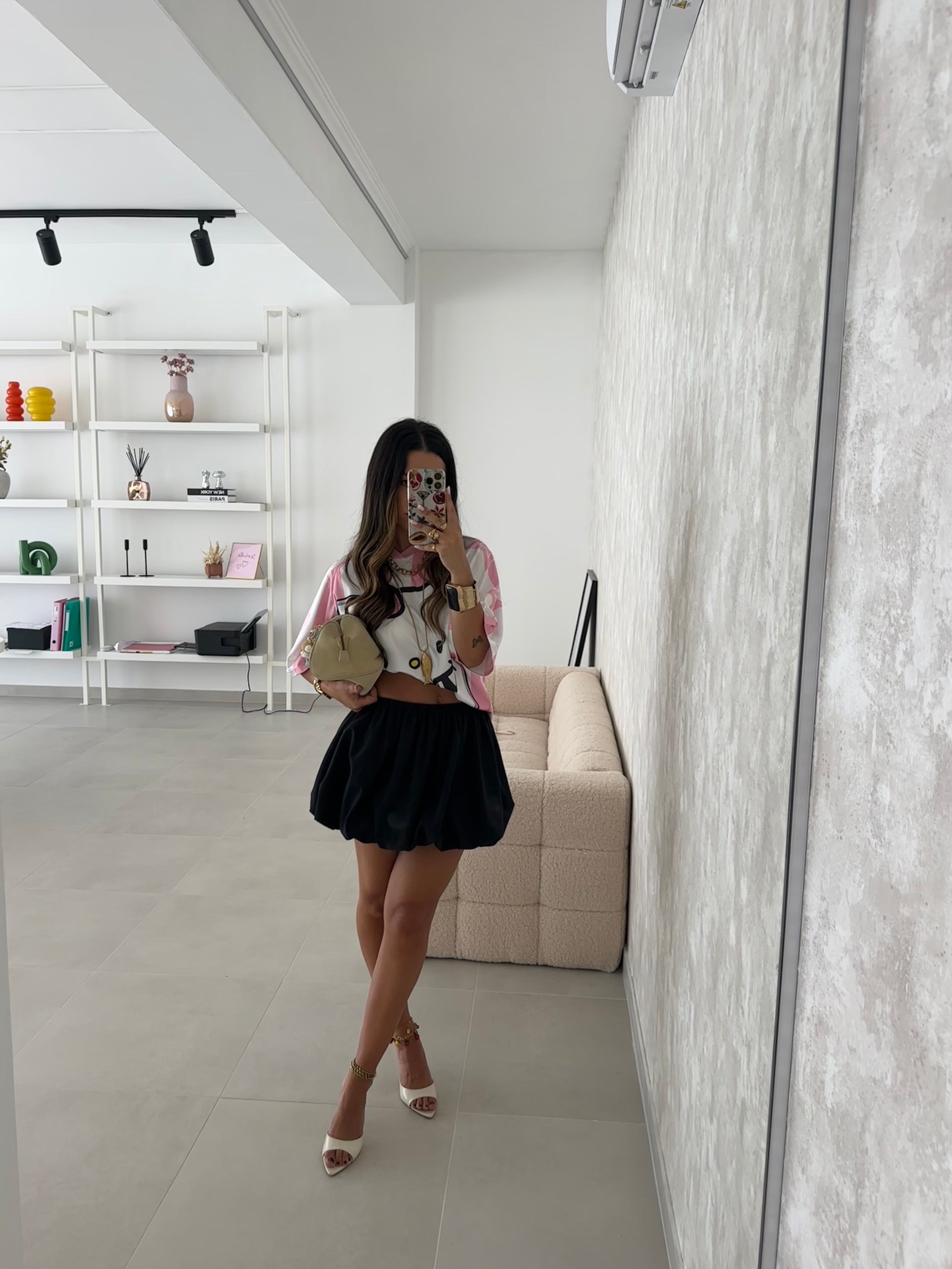 Mini Saia Abalonada Preta