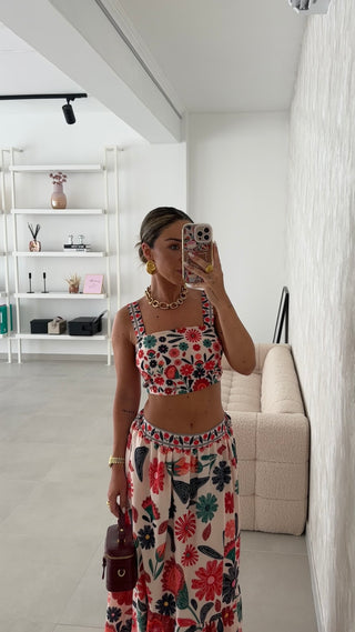 Conjunto Florido Saia Longa