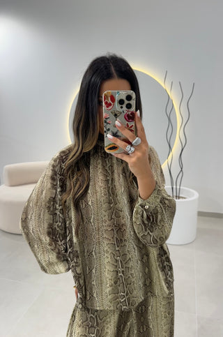 Conjunto Fluído Snake Print