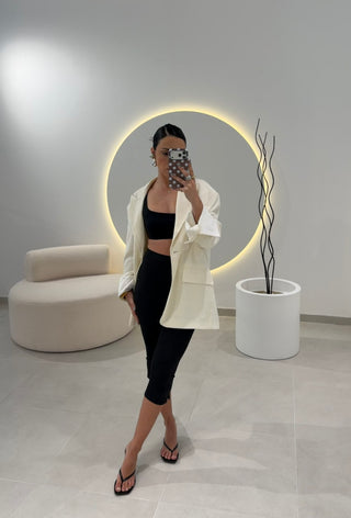 Capri Black Pants