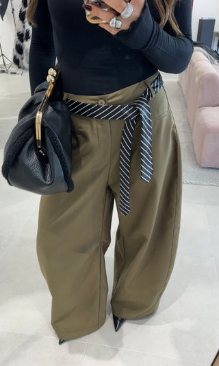 Green Balloon Trousers With Tie