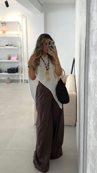 Calça Lumina Risca Castanha