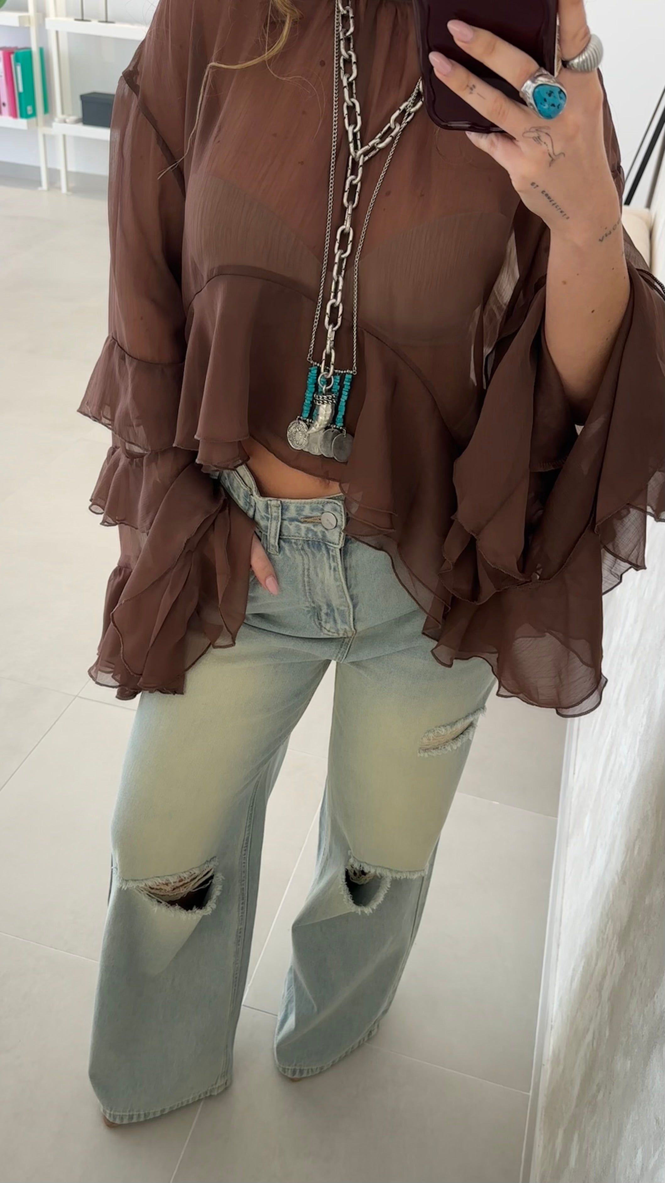Jeans Largas Rasgos