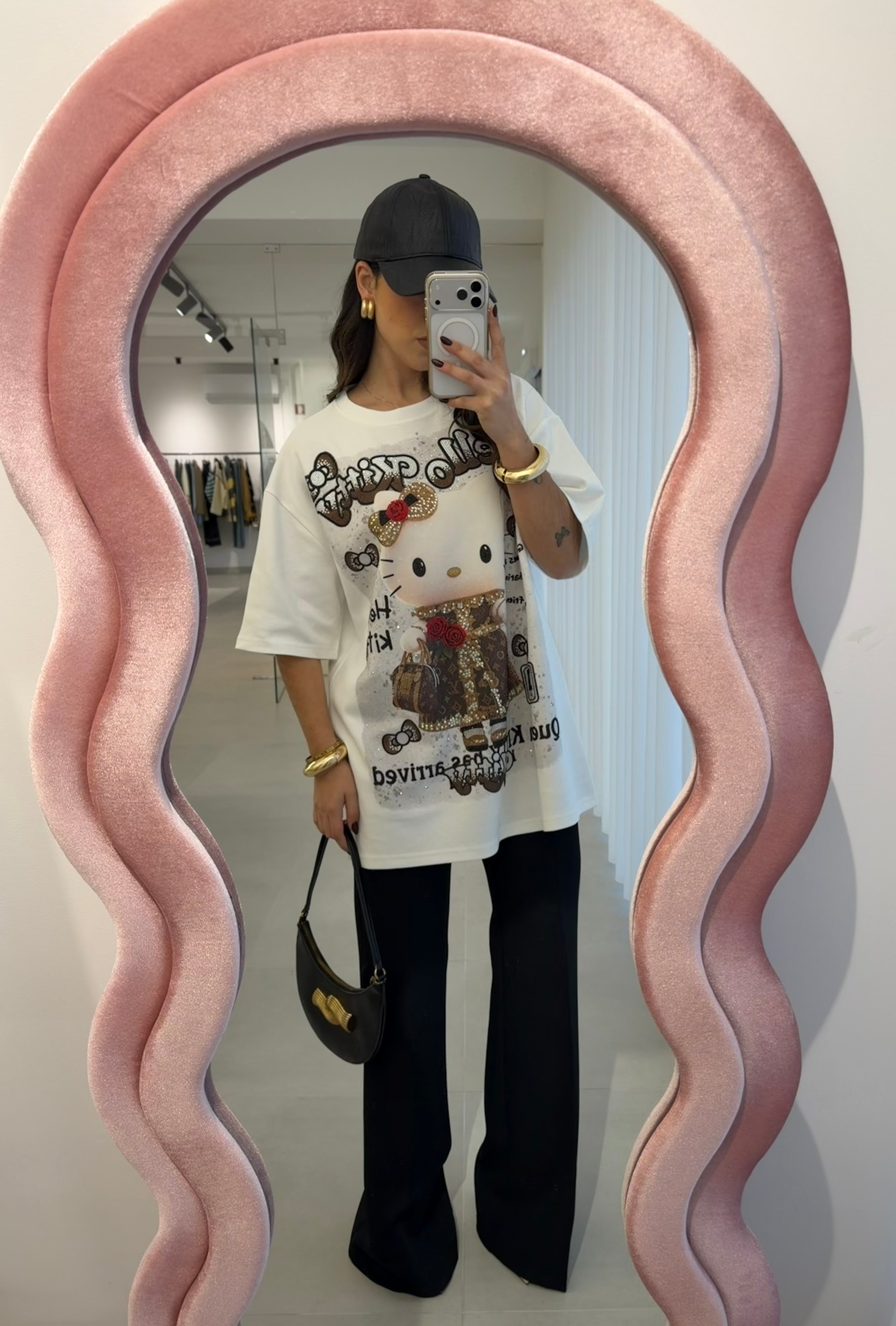 Oversize Hello Kitty White T-Shirt