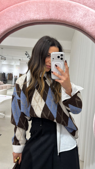 Diamond Pattern Knit Sweater