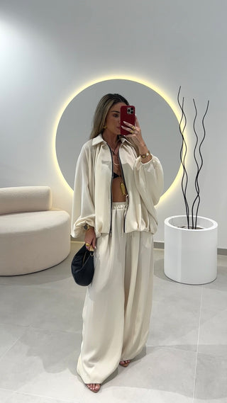 Cream Loose Set