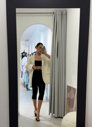 Capri Black Pants
