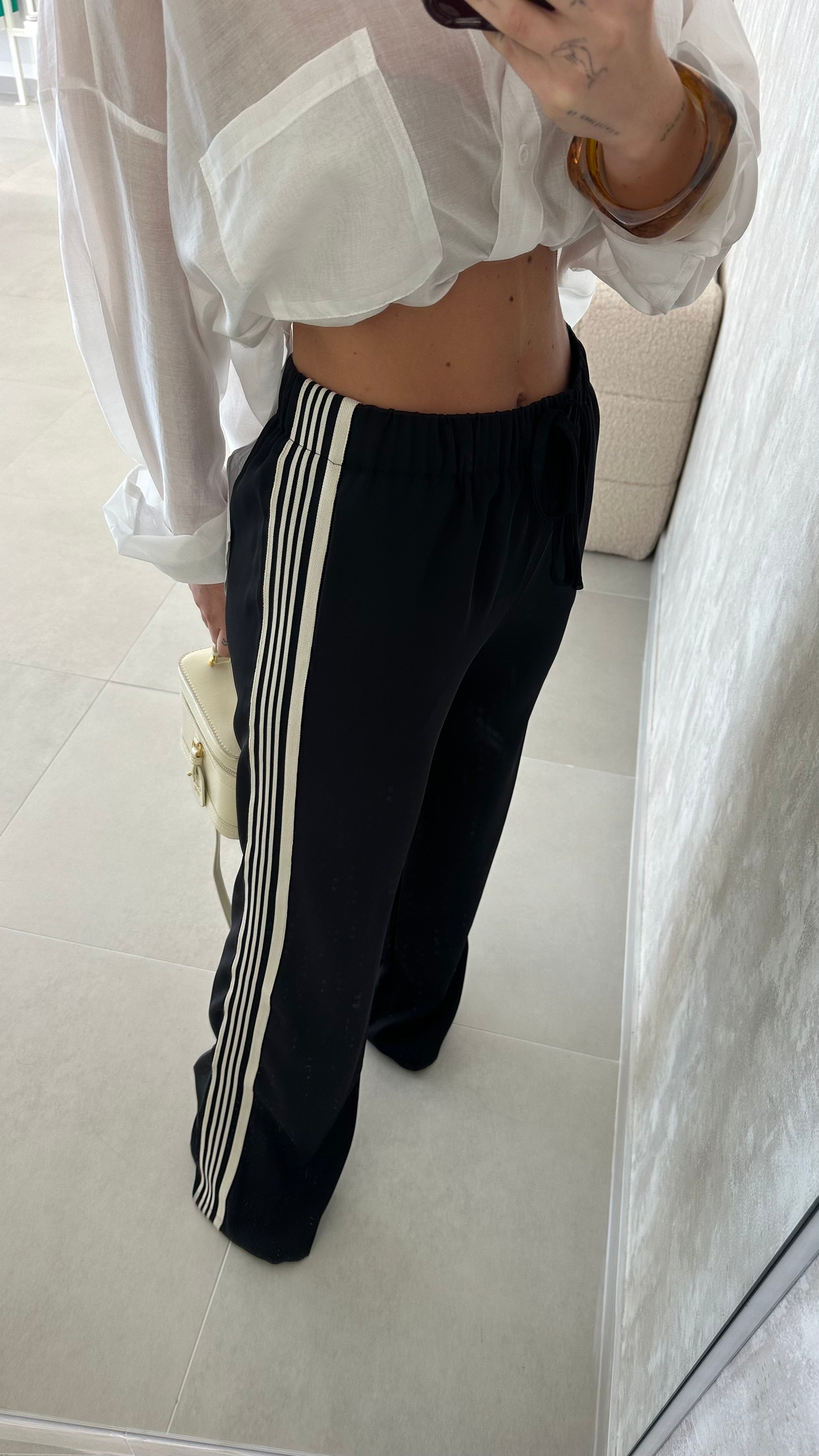 Calça Faixa Lateral